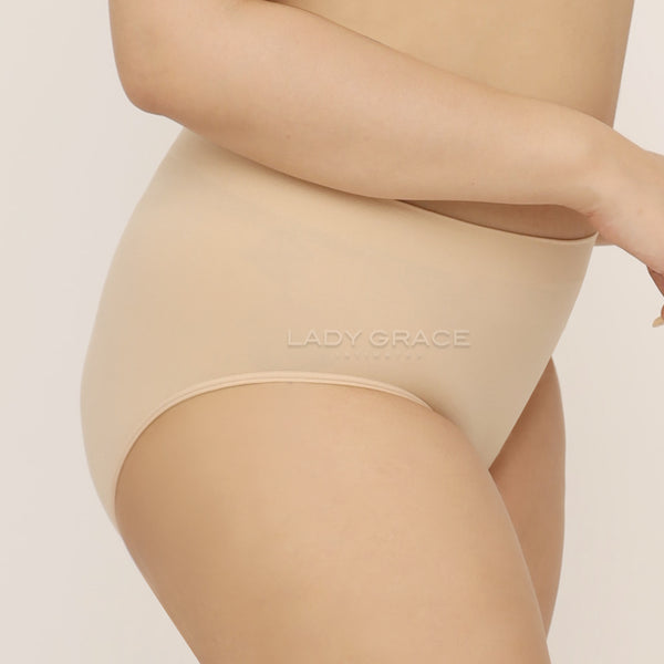 Lady Grace Mid Rise Panty in Seamless Fabric 6562