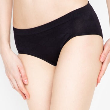Lady Grace Seamless Panty - 6530