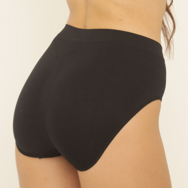 Lady Grace Mid Rise Panty in Seamless Fabric 6562